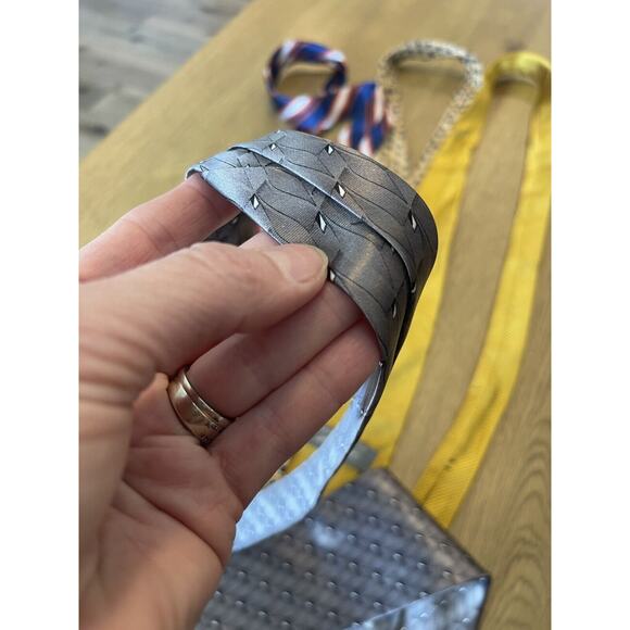 Men’s Designer Silk Tie Lot Valentino Brooks Bros Polo AD 56 Lord Taylor - Picture 9 of 14